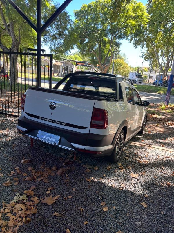 Volkswagen Saveiro foto 4